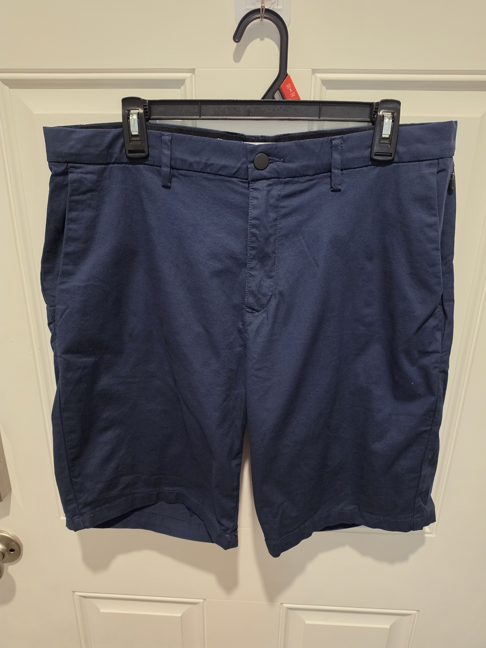 Old Navy Men's Navy Flat-Front Shorts
